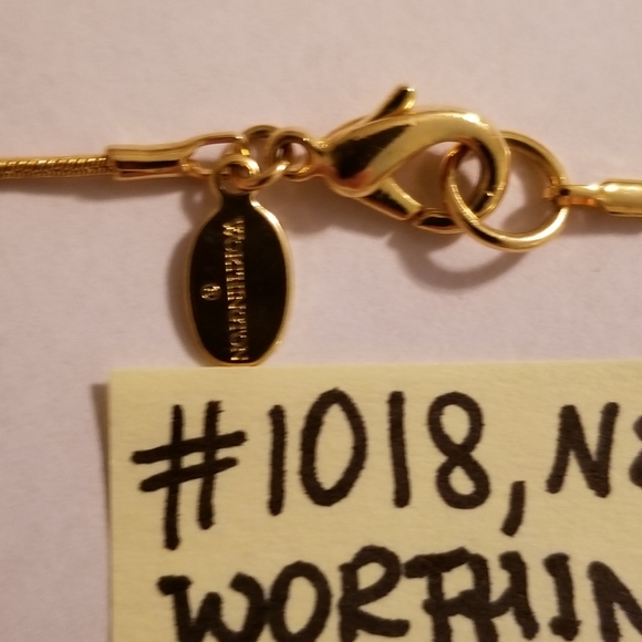 ✅1018 NWOT RARE Worthington Logo Gold 31" Necklace - Picture 12 of 16